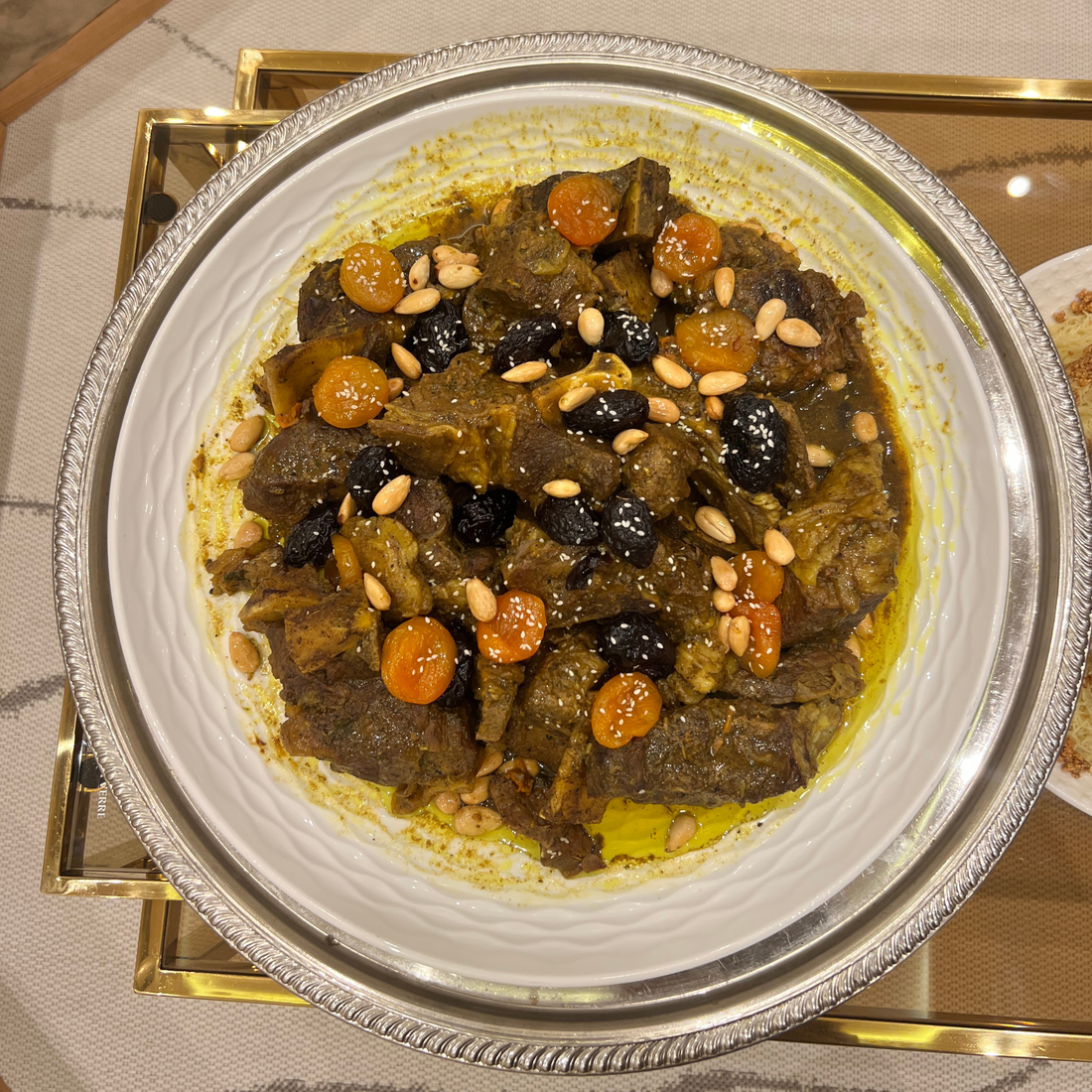 Viande aux fruits confits